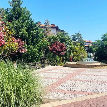 公寓 Cozy Ground-floor With Terrace