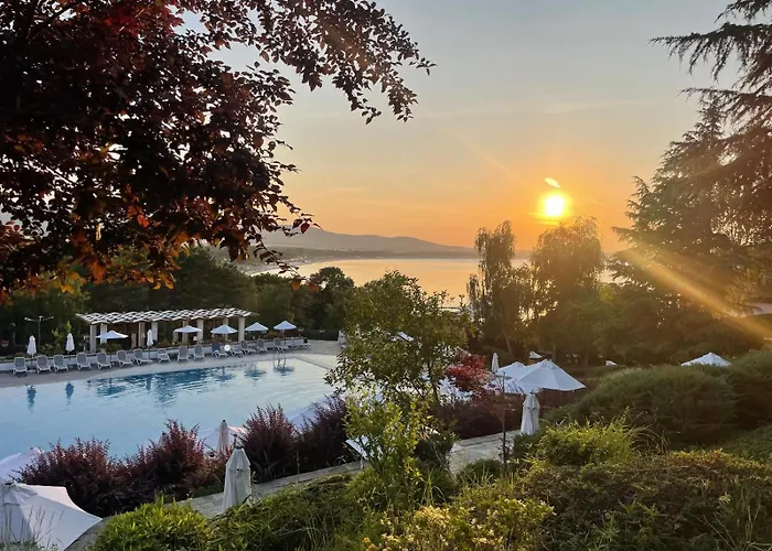 Cozy Ground-floor With Terrace דירה סוזופול